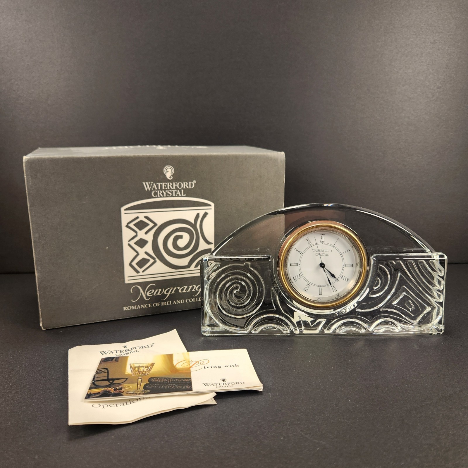 Waterford Newgrange Romance Of Ireland Crystal Quartz Arch Top Desk Clock 7.5″