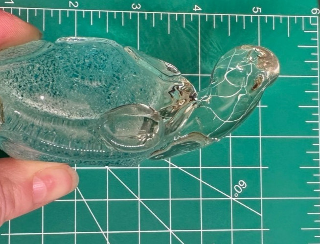 Dynasty Gallery Clear Aqua Sea Turtle Glass Figurine Paperweight Glows in DarK