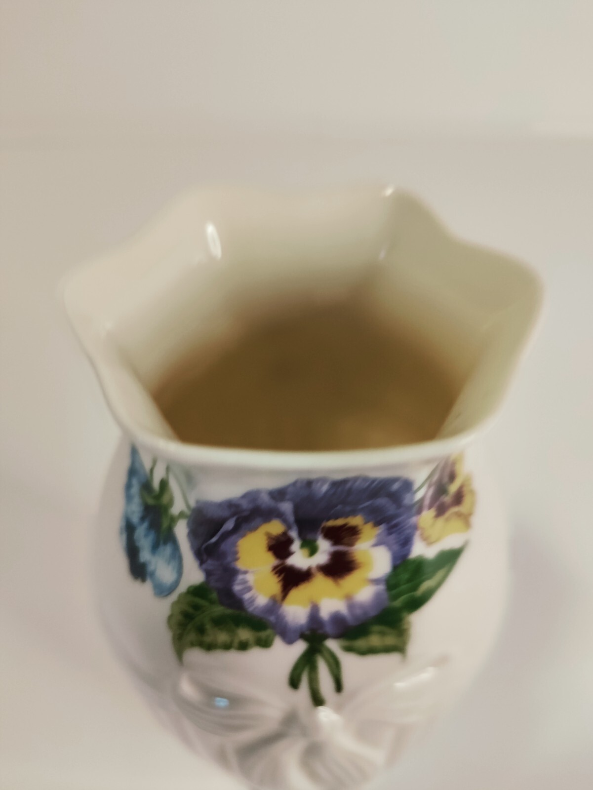 Enchanted Garden by BELLEEK POTTERY IRELAND
