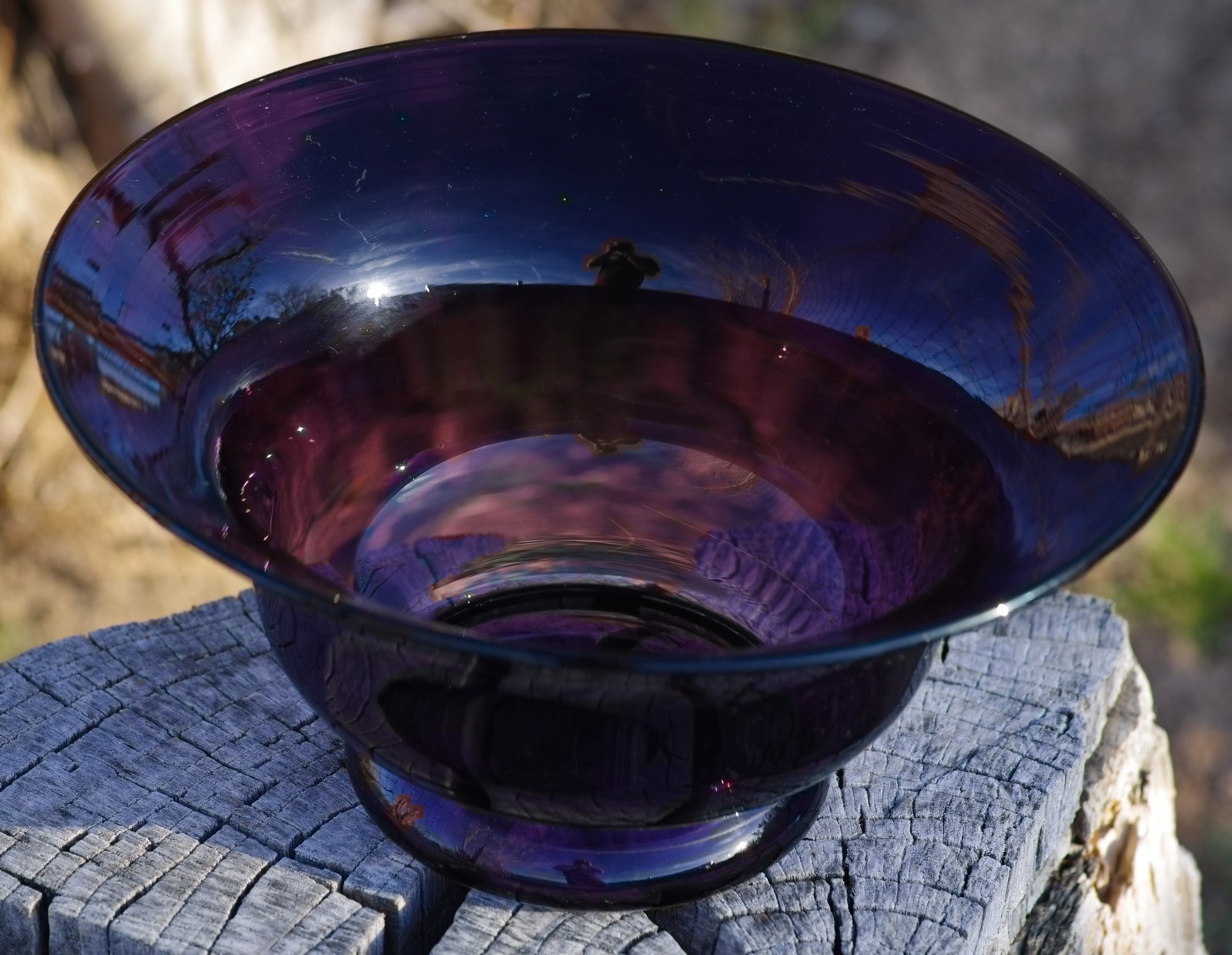 VINTAGE Console BOWL Large 11 1/2″ Centerpiece Amethyst Glass Made in USA