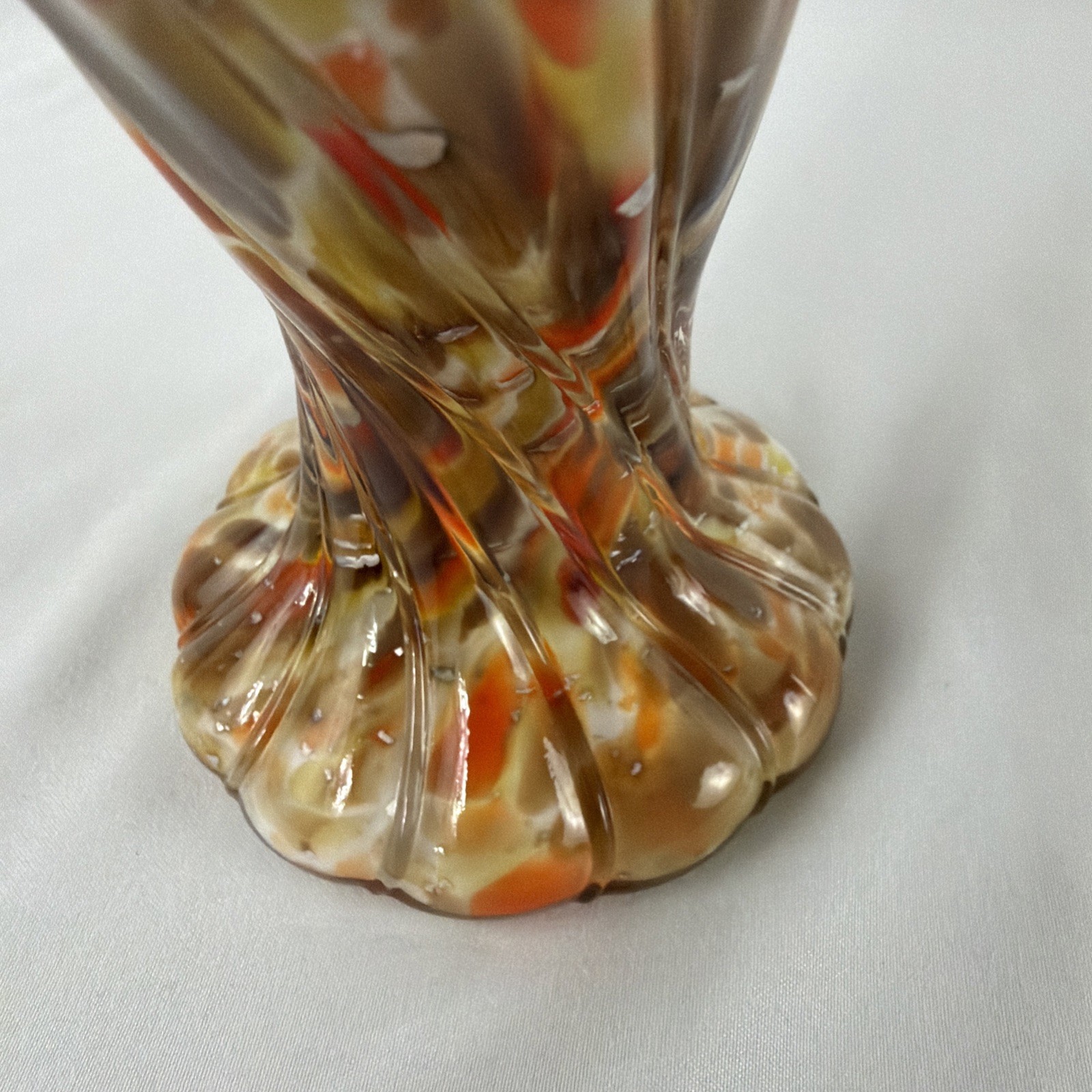 Vintage 1965 Fenton 7” Fan Vase In Autumn Orange, Mint