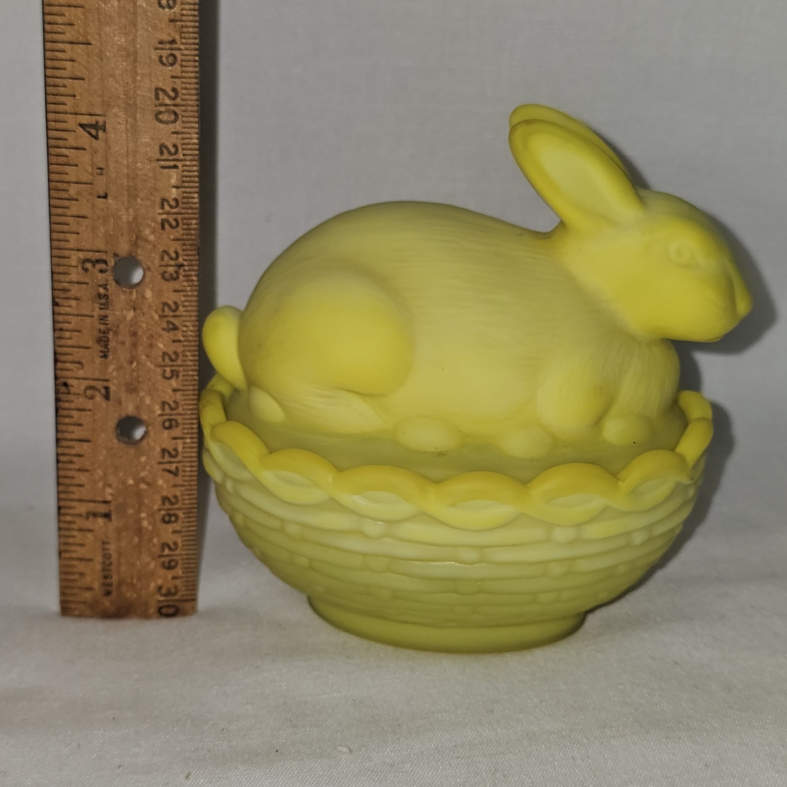 Mosser Glass Dandelion SATIN Bunny on Nest/Basket – GLOWS. BS