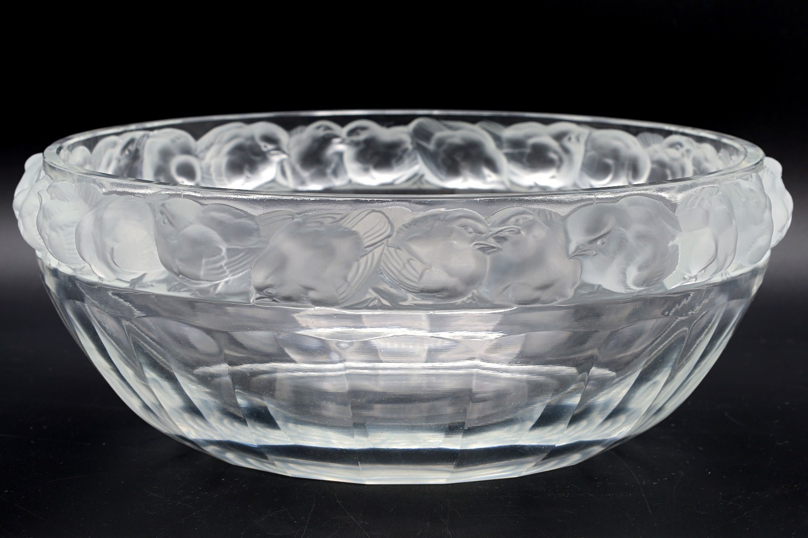 Rene Lalique, A Mesanges Sparrows Bowl Centerpiece 10 in, Art Deco Design France