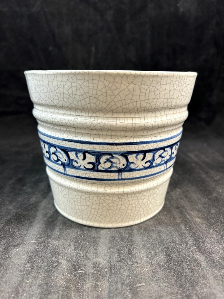 Potting Shed Dedham Rabbit Large Cachepot 6 Inch Height Bunny On Blue Off White