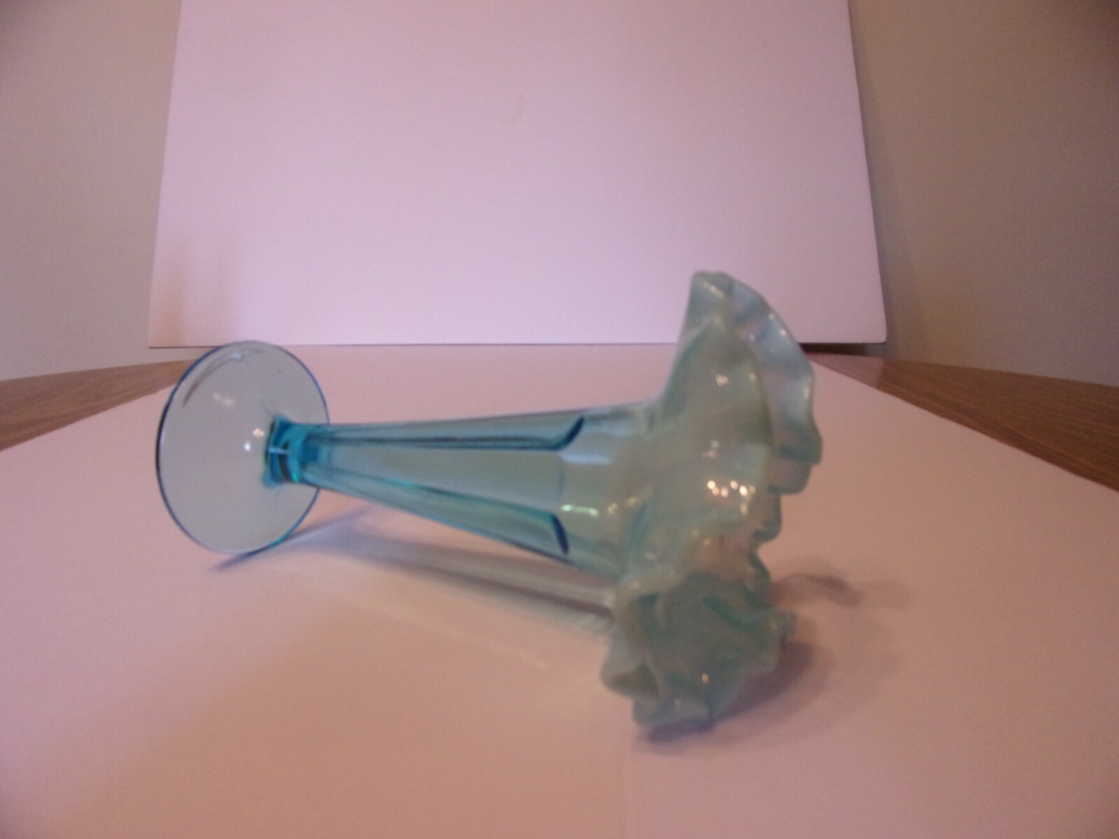 AQUA BLUE OPALESCENT BUD VASE