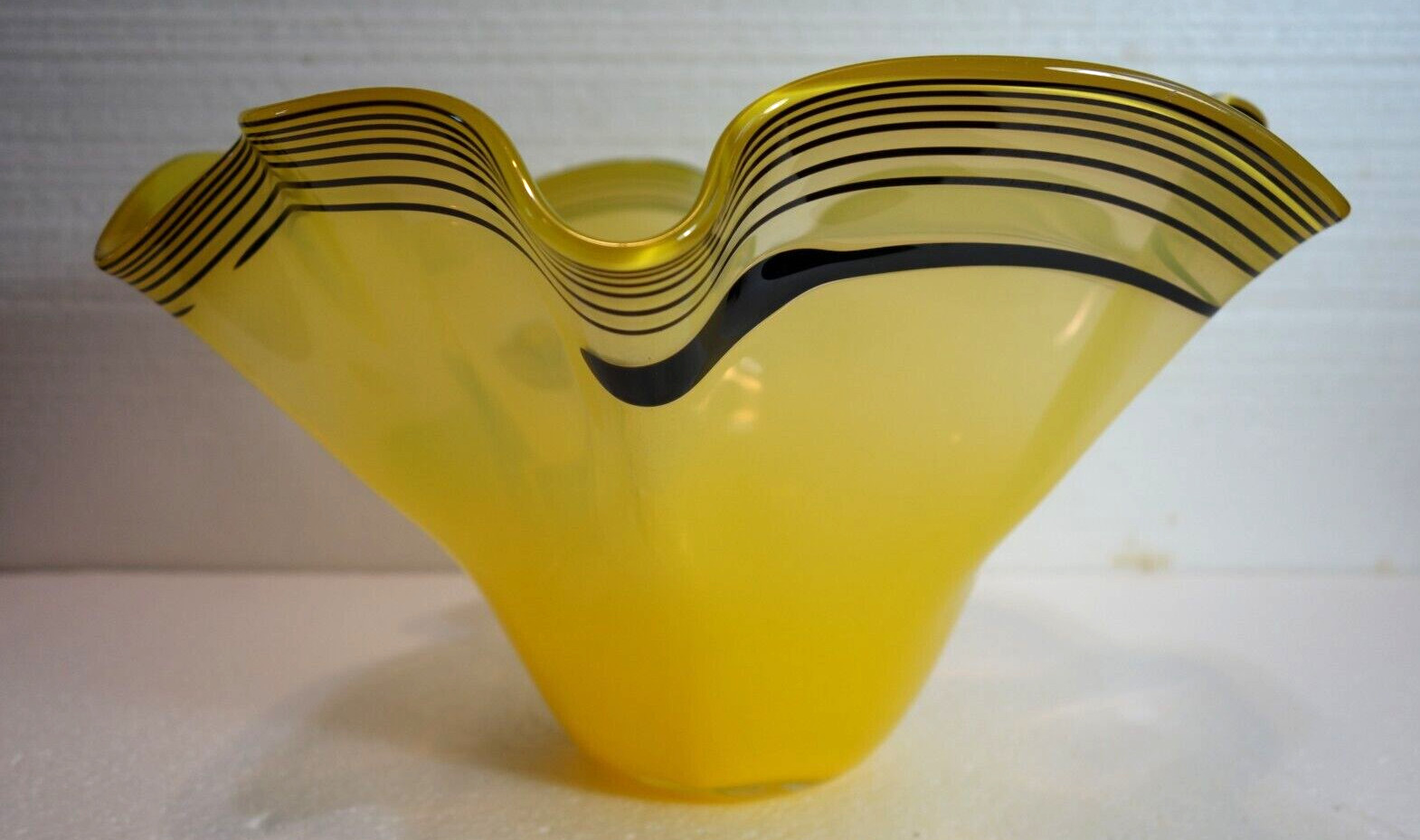 Carlos R Pebaque Stohghan Zweden Art Studio Glass Bowl Vase Signed 1992