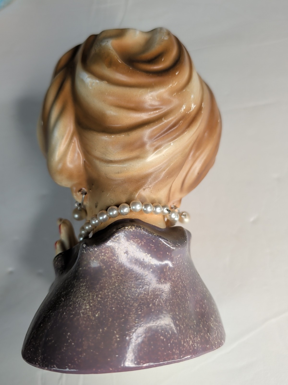 Rubens Lady’s Head Vase #483 Pearl Necklace Earrings Purple Top Scratches Chips