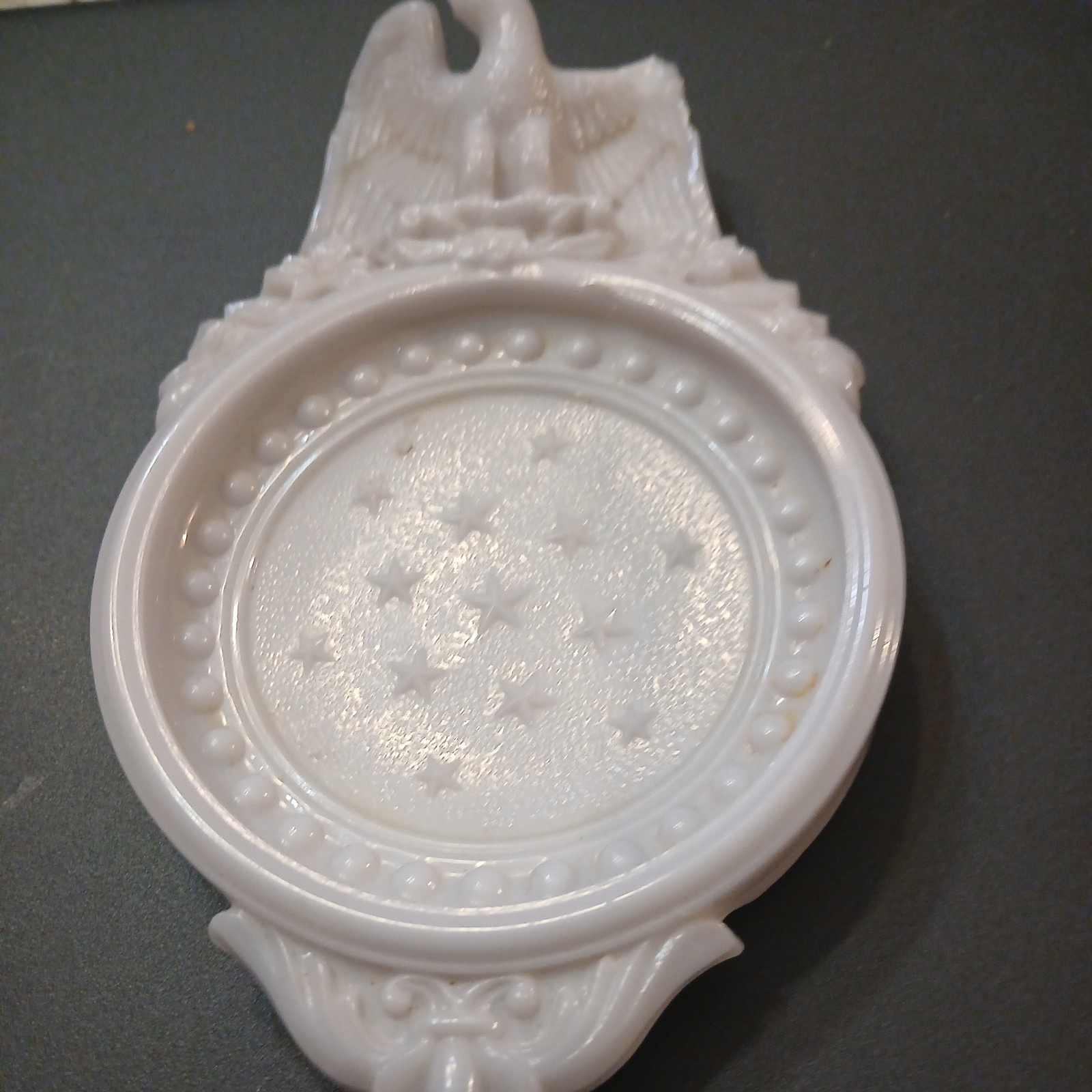 Imperial Milk Satin Glass Federal Eagle Ashtray – Vtg 1950 Candlewick 1776