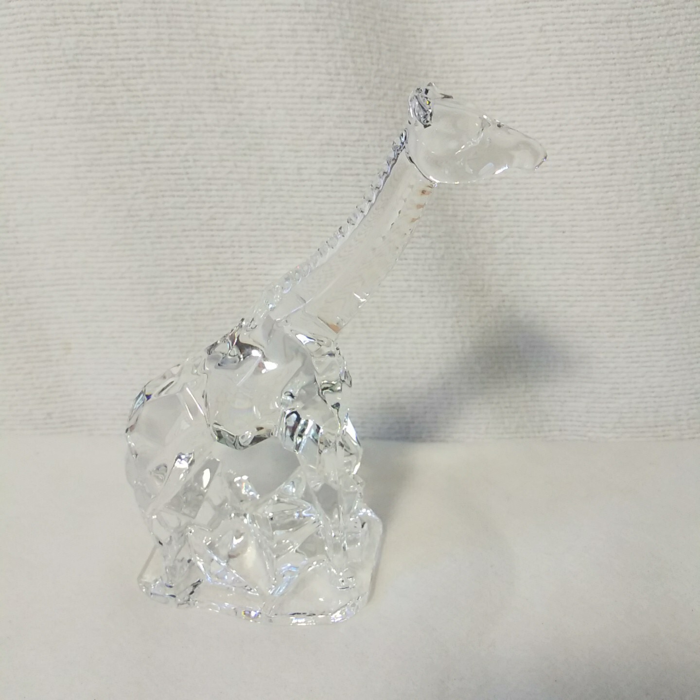Italian Crystal Giraffe Chiseled Figurine 24% Lead Glass Made In Italy