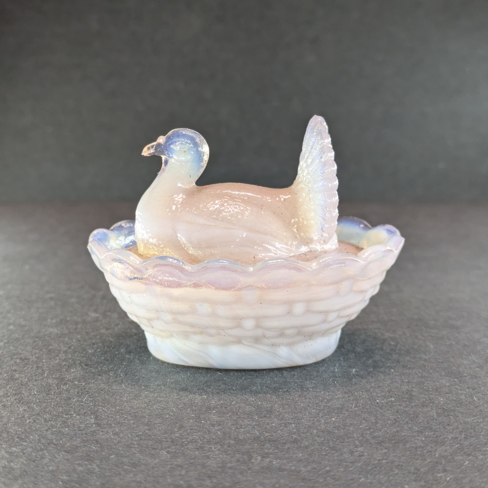 Boyd Crystal Art Glass Turkey Salt / Turkey-on-Nest MIRAGE