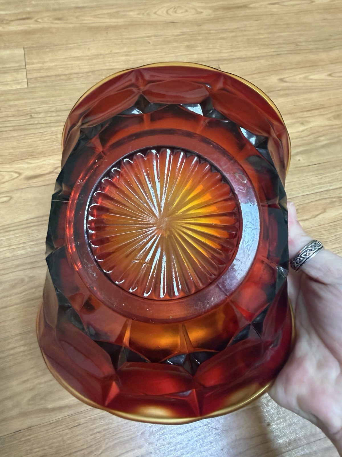 Amber Red Glass Decorative Oval Basket With Handle 8.5in x 7in x 7.5in Used