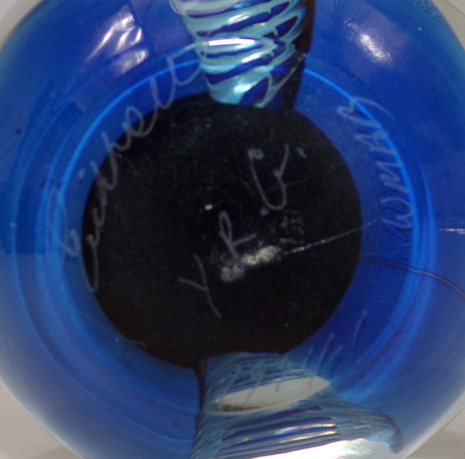 XL ROBERT EICKHOLT Art Glass PAPERWEIGHT REPTILE SERIES ONE EYED MONSTER RARE 94