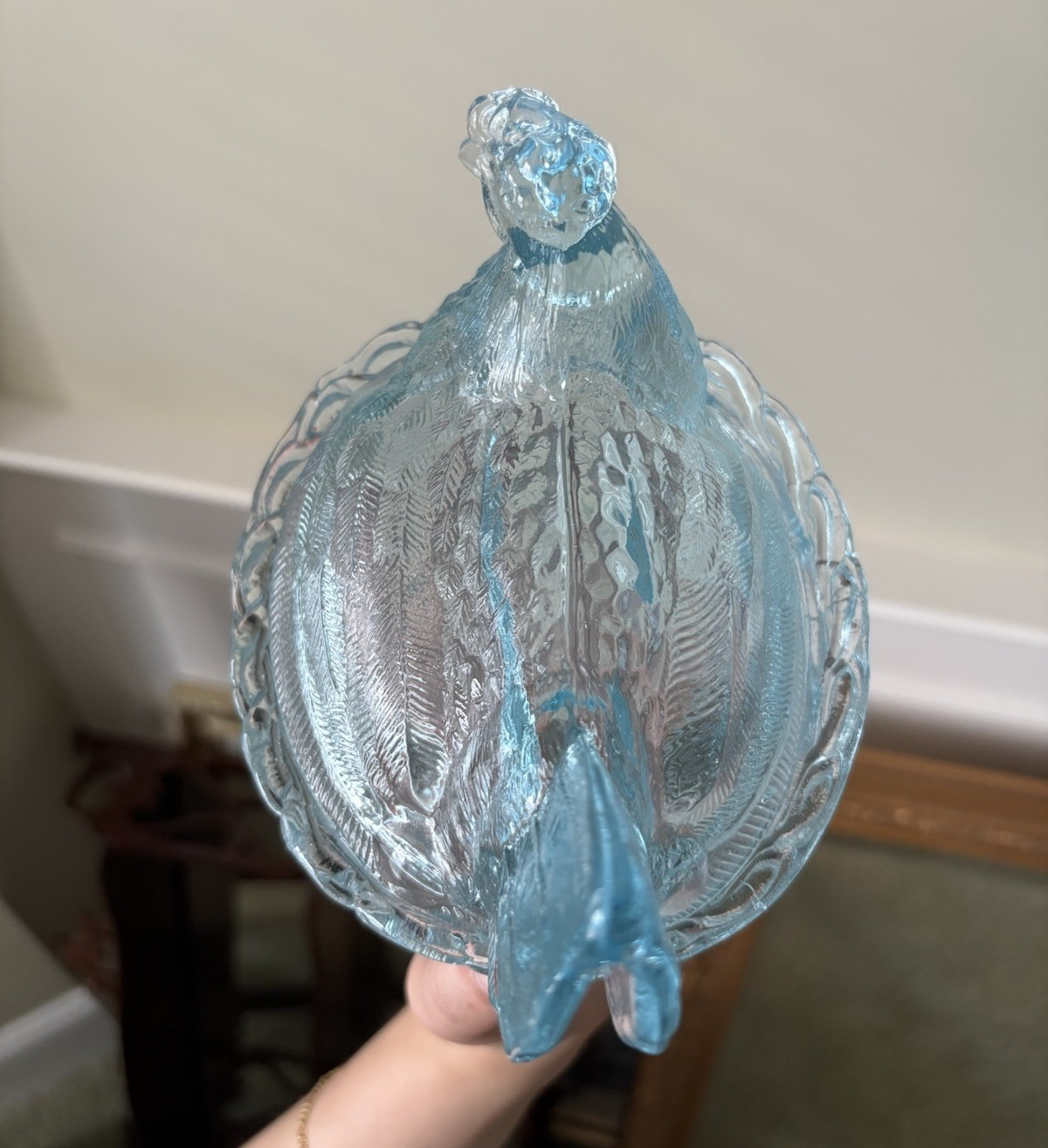 Vtg L.G. Wright Blue Glass Hen on Nest 6″ Large Covered Dish Split Tail HON