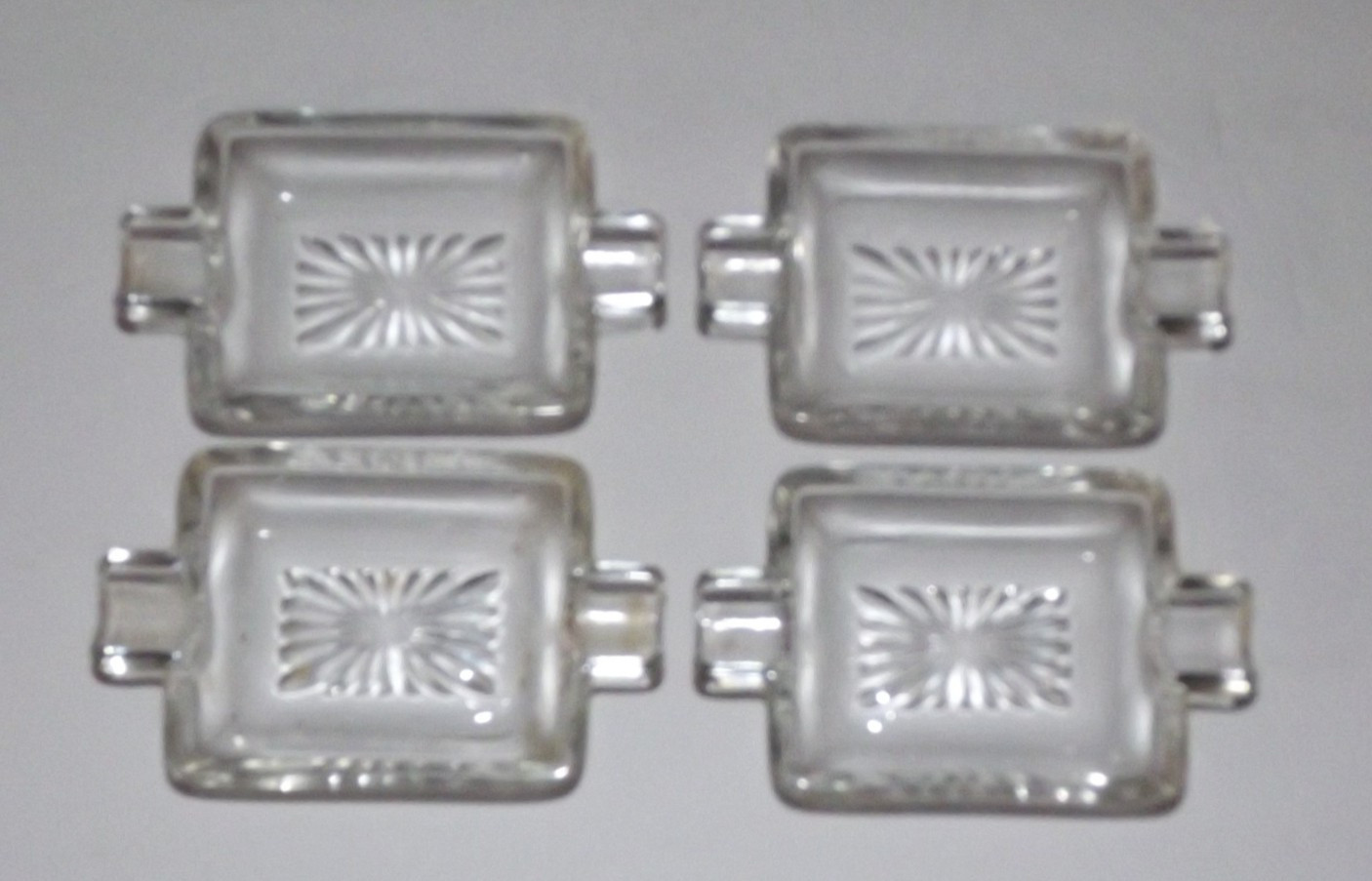 Vtg Retro Black Glass Cigarette Holder Box Clear Lid 4 Double Ashtrays Complete
