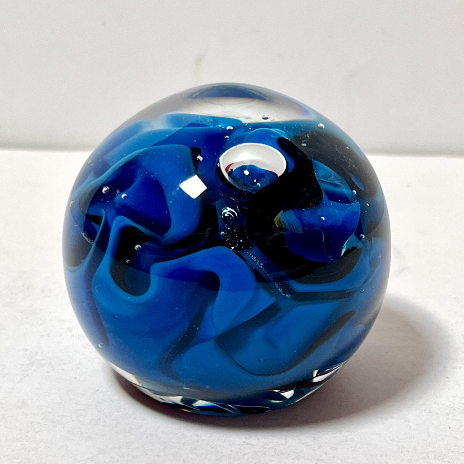 Vintage Art Glass Paperweight Signed Don Raley ’83 Blue Flower Controlled Bubble