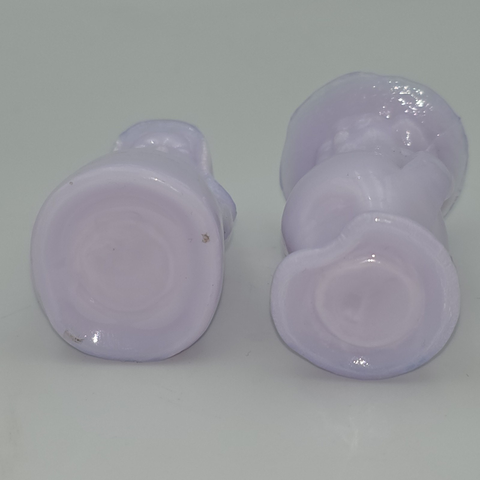 Vintage Boyd Glass Lavender Slag Amish Couple Eli Sarah Figurines 2.25″