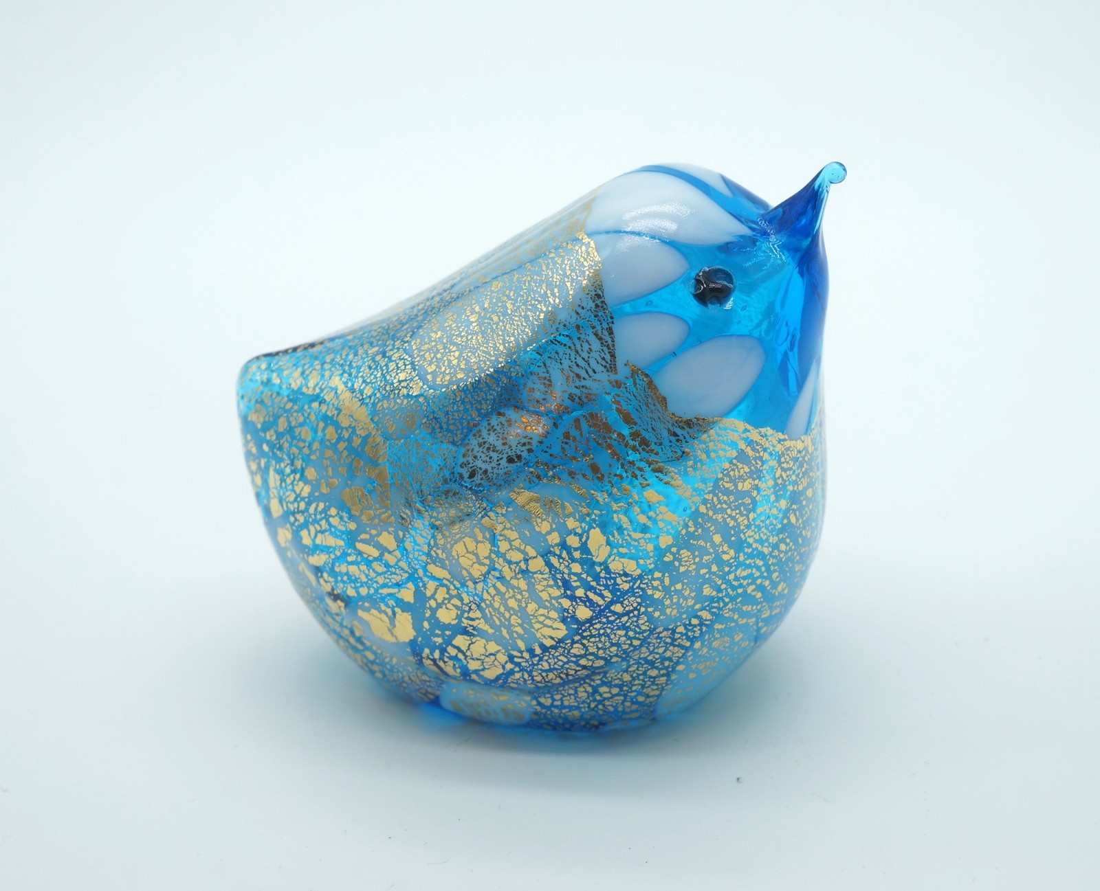 New Murano Cute Light Blue Bird Figurine Infused with Gold Italian Art Glass