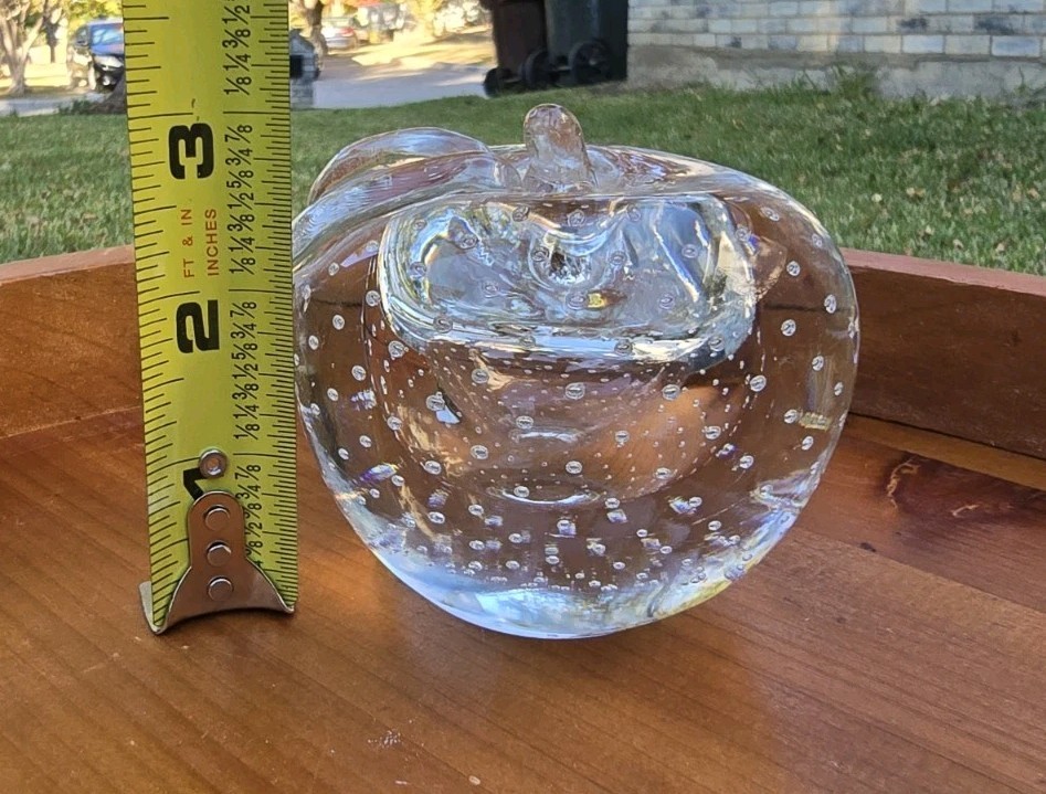 Vintage Crystal Clear w/ Bubbles Glass Apple Paperweight Figurine 3 Inches Tall