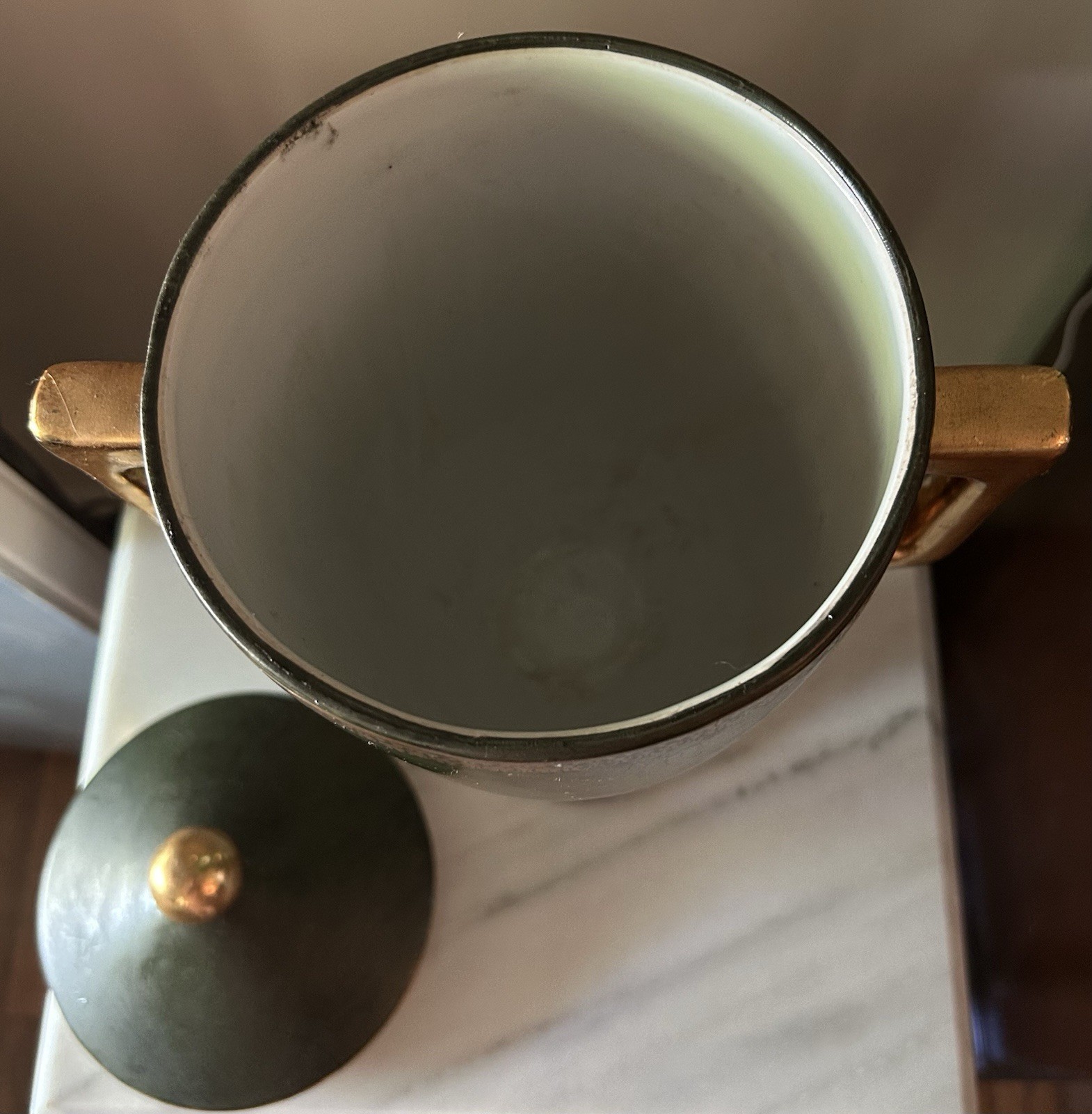 Oriental Accent Elegant Urn Chinese 1980’s Green/Gold Ceramic Lidded Urn 12 in