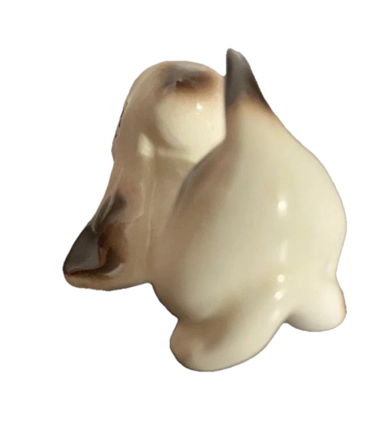 Vintage Miniature Basset Hound Porcelain Dog Figurine Mid Century Japan 1.5”