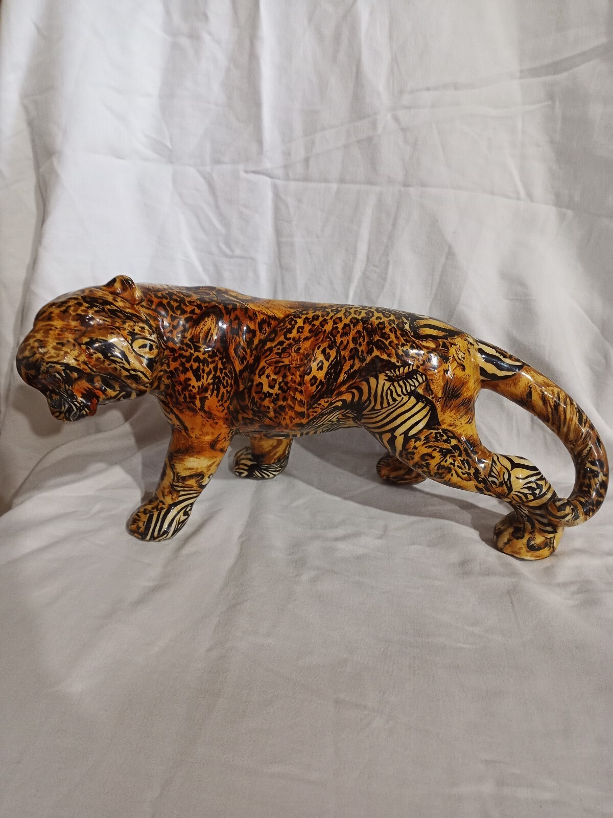 Pre-owned Collage Safari Collection Big Cat Decorated Tiger Figurine 13″ Long