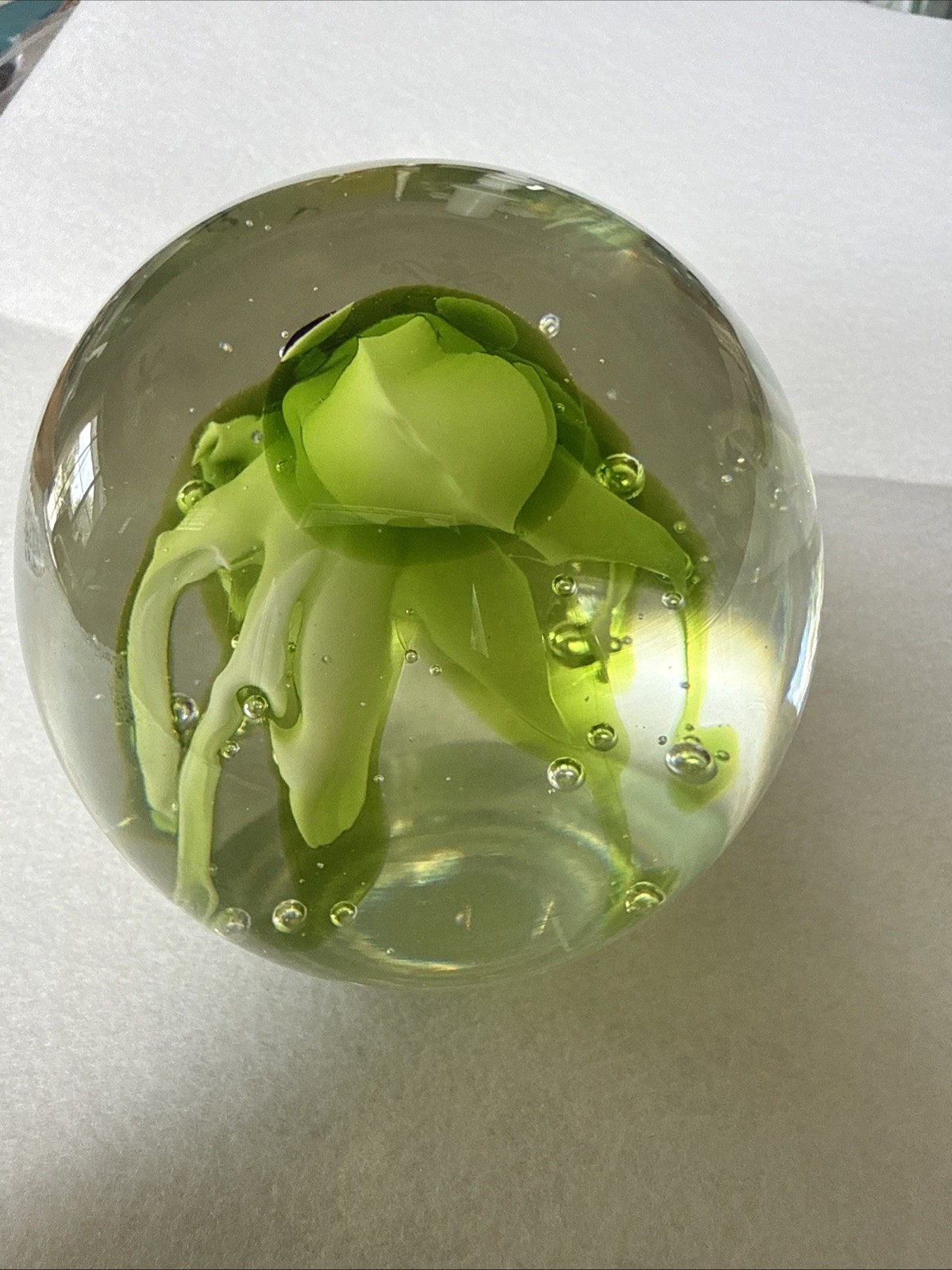 Unique Blown Clear Glass With Green Octopus Paperweight SPI Home. Sea Life. B3