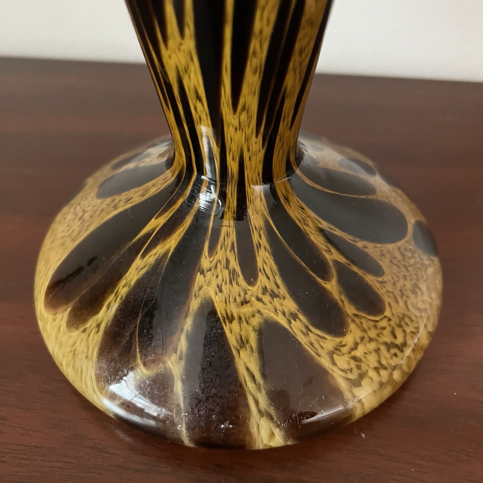Hand blown Glass Vase – Gorgeous Caramel & Chocolate Colored— See Description