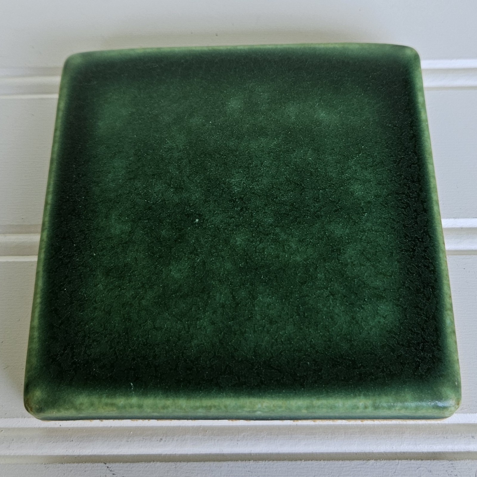 Motawi Tileworks Tile Laurel Green Glazed Matte Ann Arbor Michigan 4×4 T-6