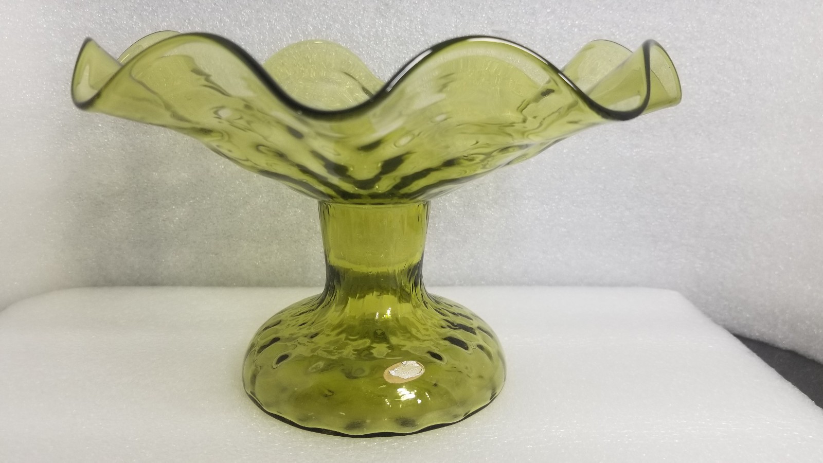 Italian Empoli Glass Ruffled Epergne * Single Horn * Colonial Green * 11″ * 0754