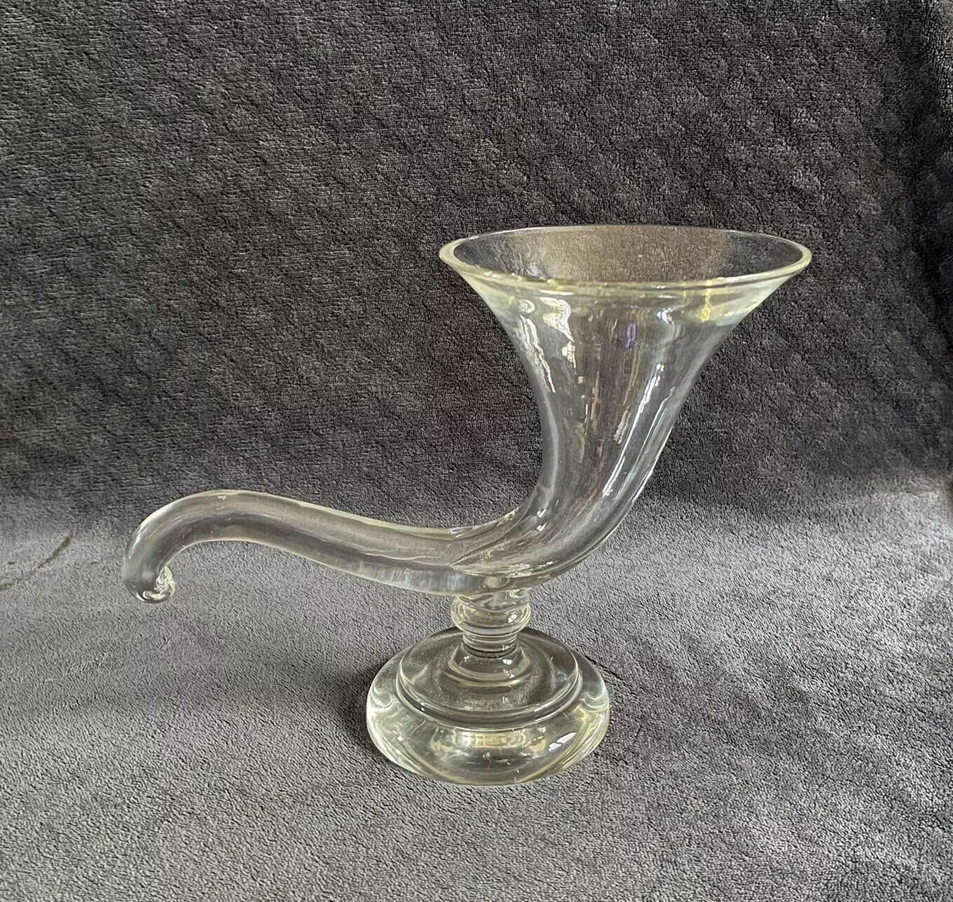 RARE 19th Century Antique Hand Blown Glass Cornecopia Horn Of Plenty Vase