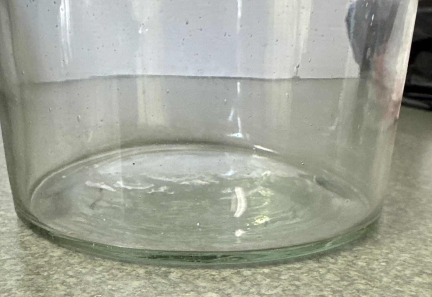 Mexican Hand-Blown Clear Cylinder Glass Vase for Flowers and Candles 5″x5-3/8″