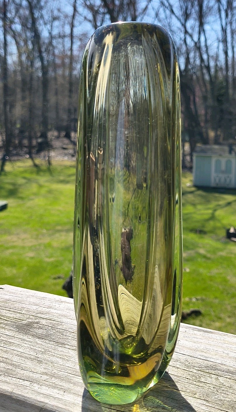 Vtg Sommerso Art Glass Vase Green Amber Mid Century Swirl 8.5″ Polished Bottom