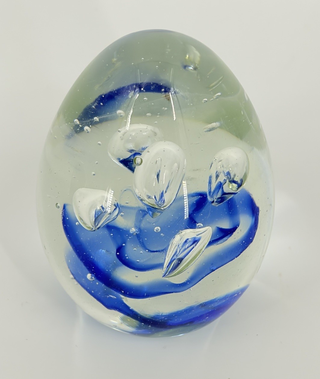 Vintage Egg Shape Art Glass Hand Blown Glass Paperweight 3.25 Inches