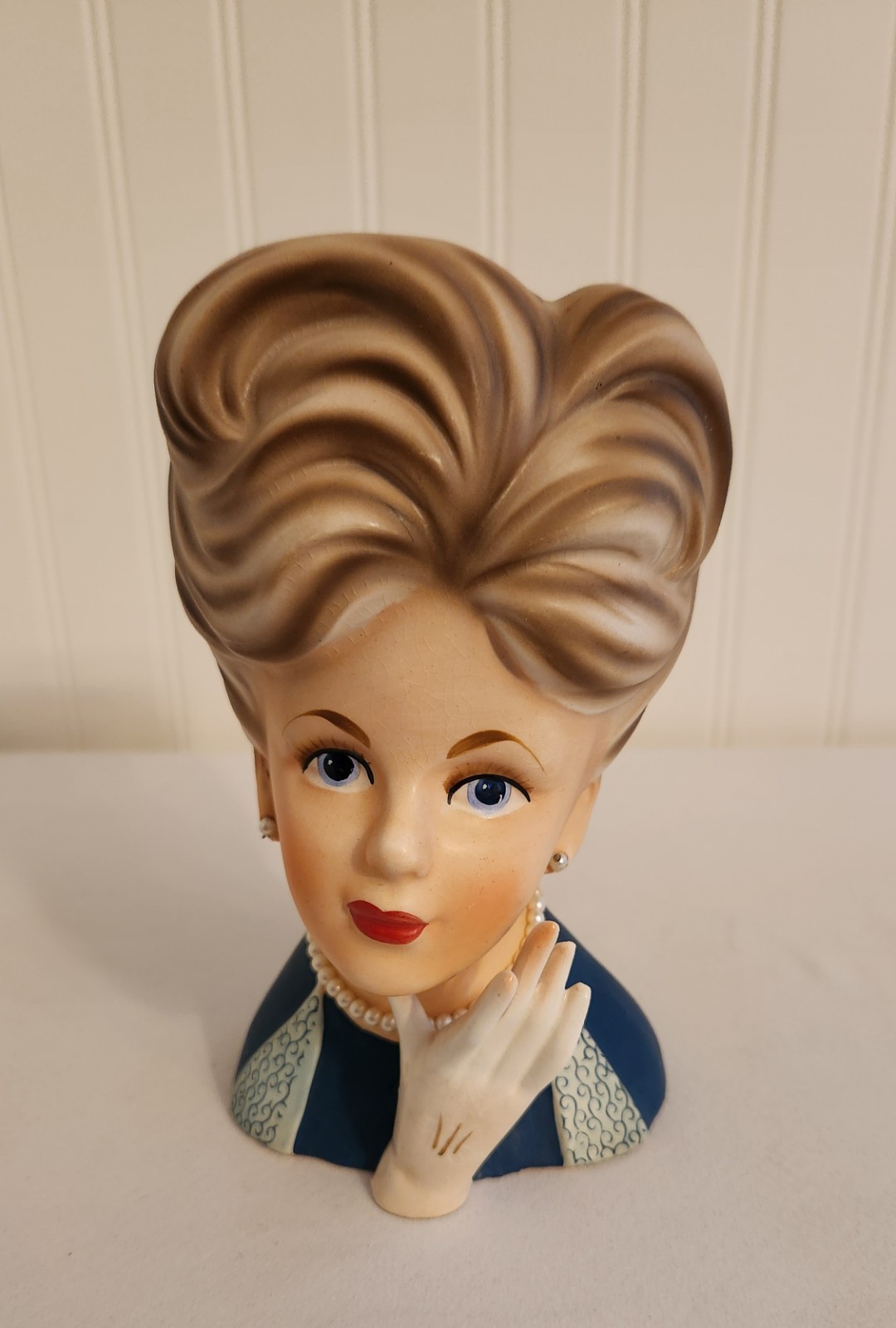 Vintage Lady Head Vase Relpo 7″ Tall Blonde Gloved Hand Pearls Teal Blue K1633