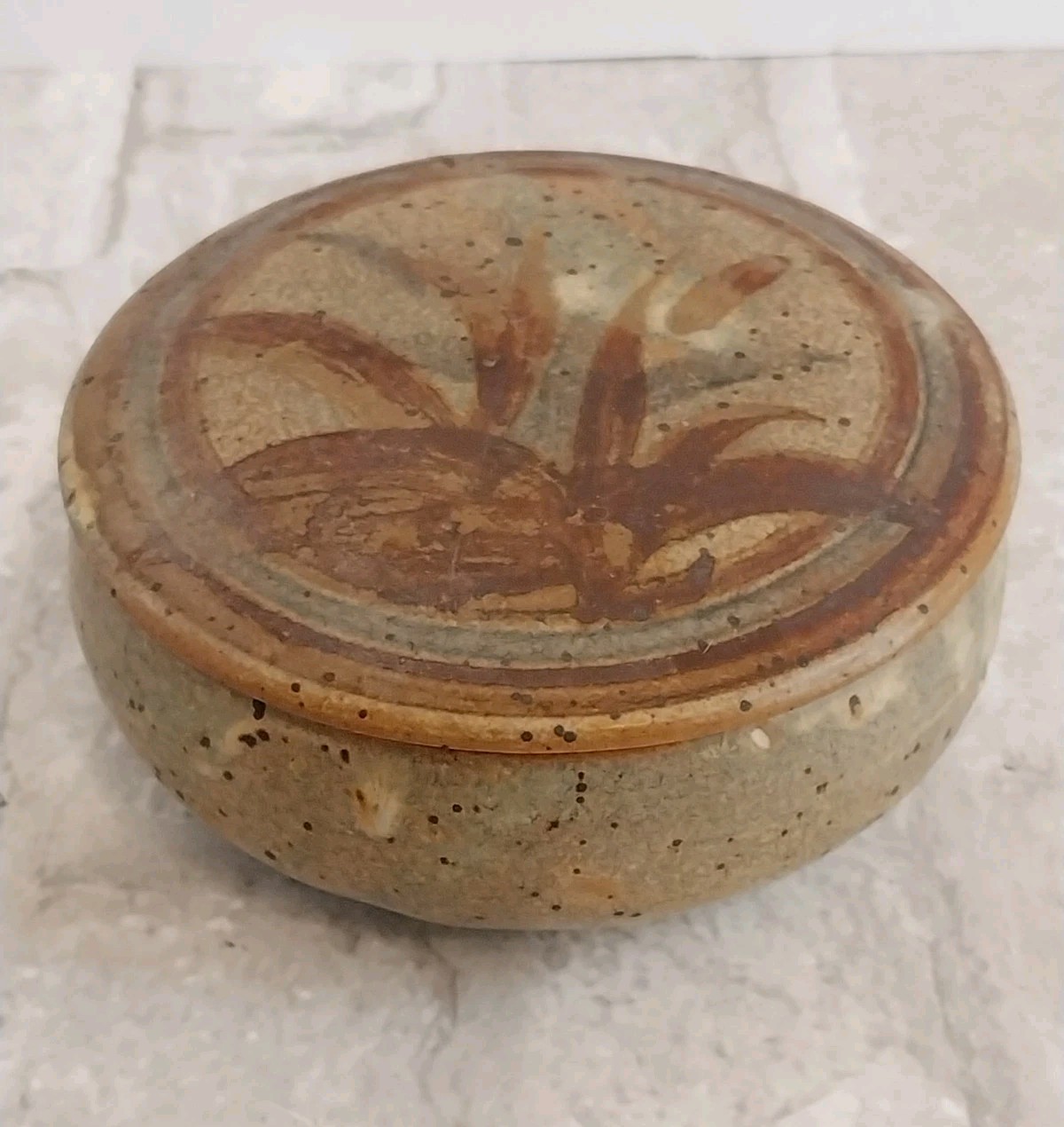 Vtg Mellon Walton Studio Art Pottery Lidded Trinket/Crock Hand-Painted 4.25″