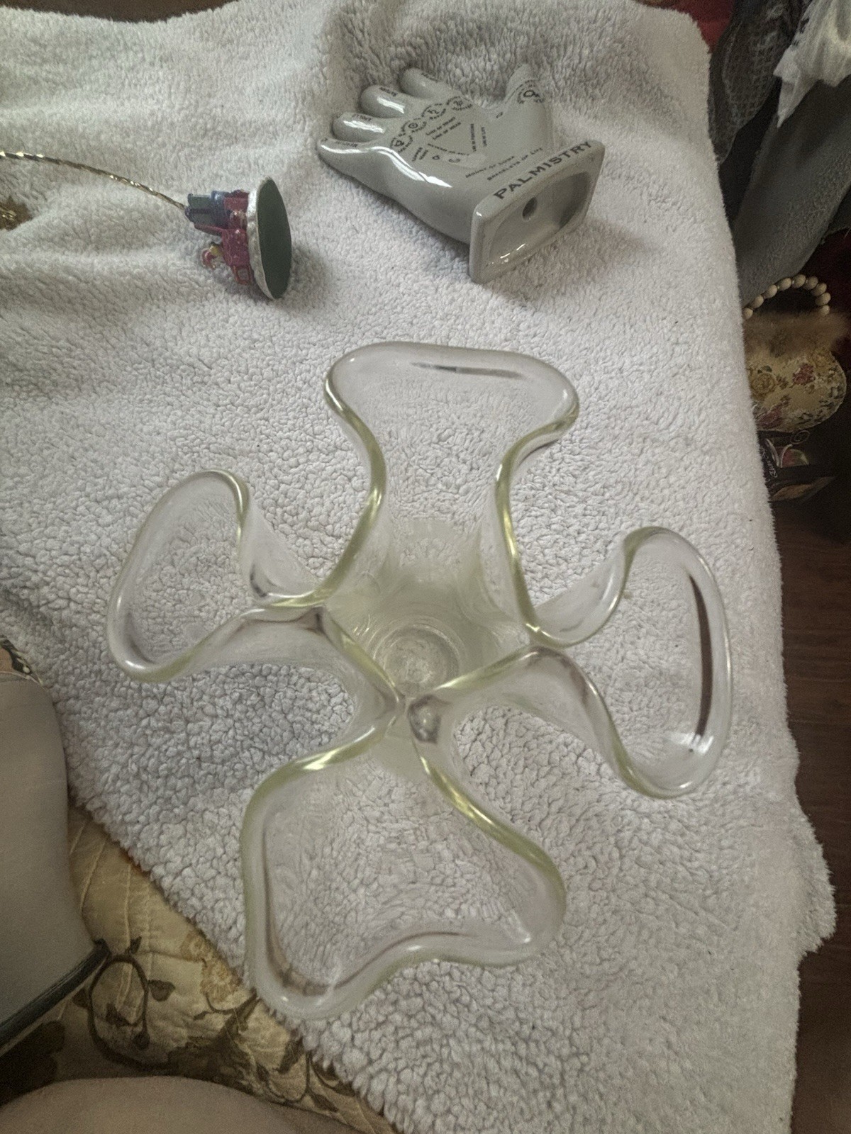Vintage Clear Freeform Ruffled Edge Vase Art Glass Handkerchief