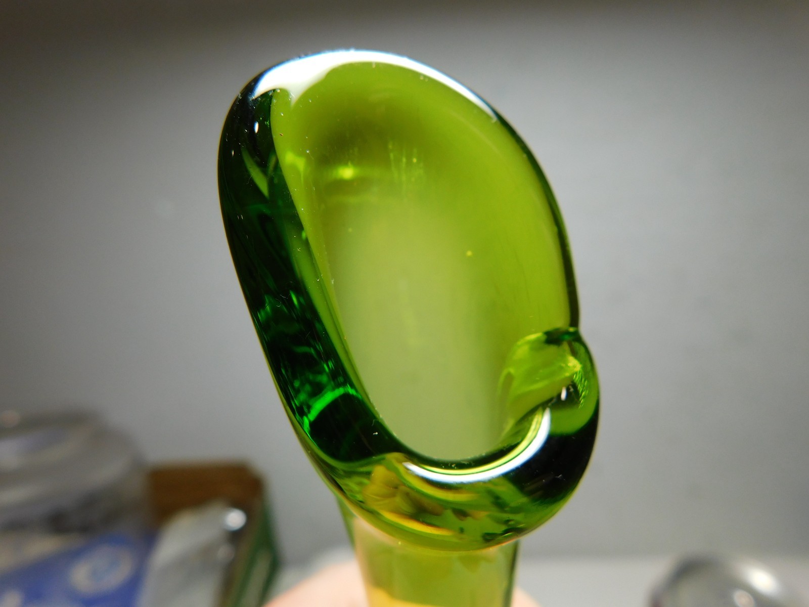 Viking Glass Green Epic 13 ” Swung Vase w 3 Toed Foot + Wheel Cut Flower Design