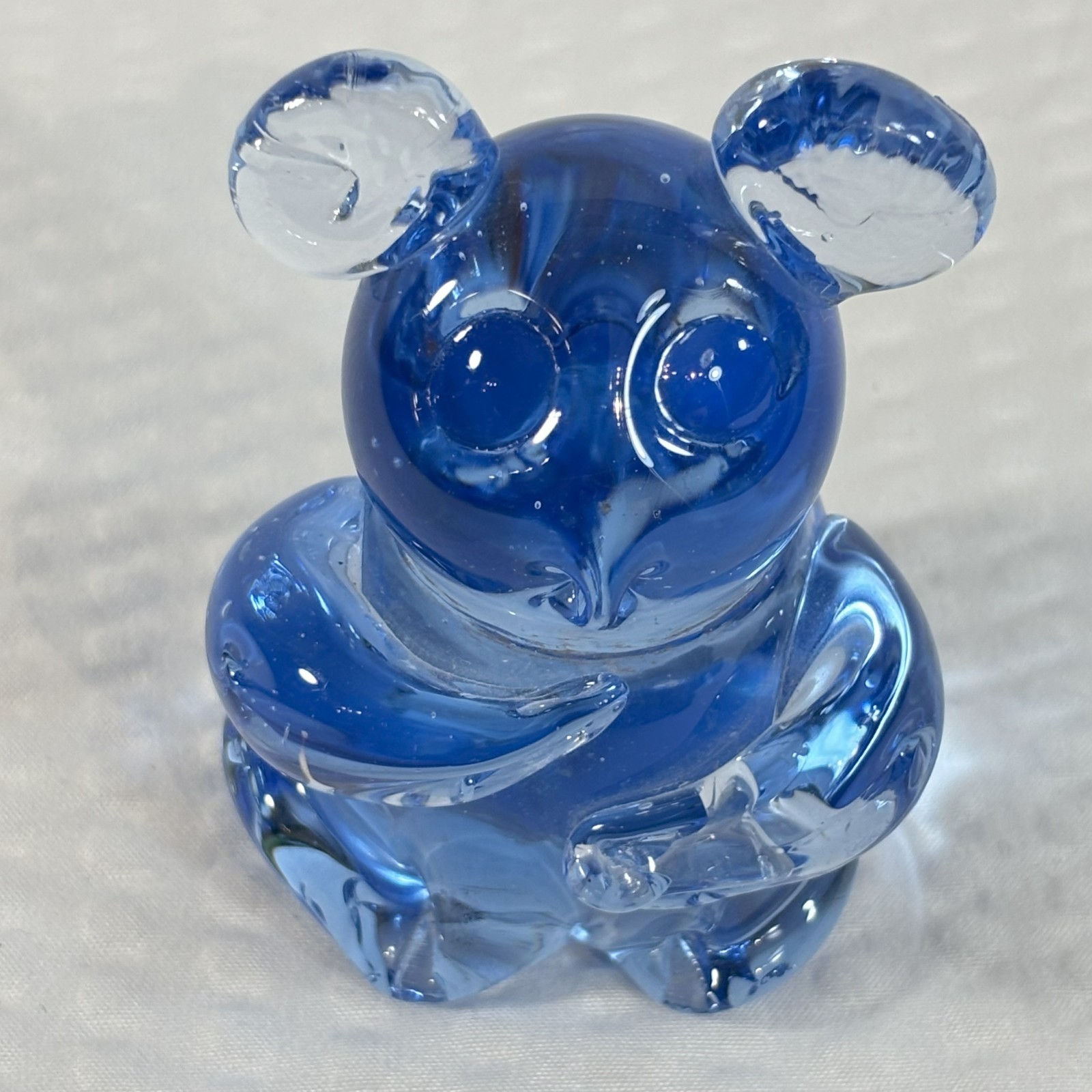 US Commemorative Fine Art Gallery Glass Bear Figurine, 3″ Tall B22