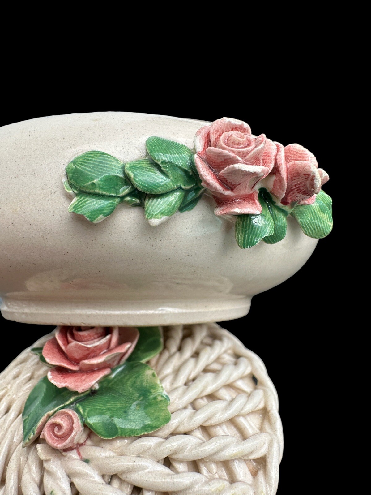Italian Capodimonte Style Porcelain Trinket Floral Rose Jewelry Box Vintage