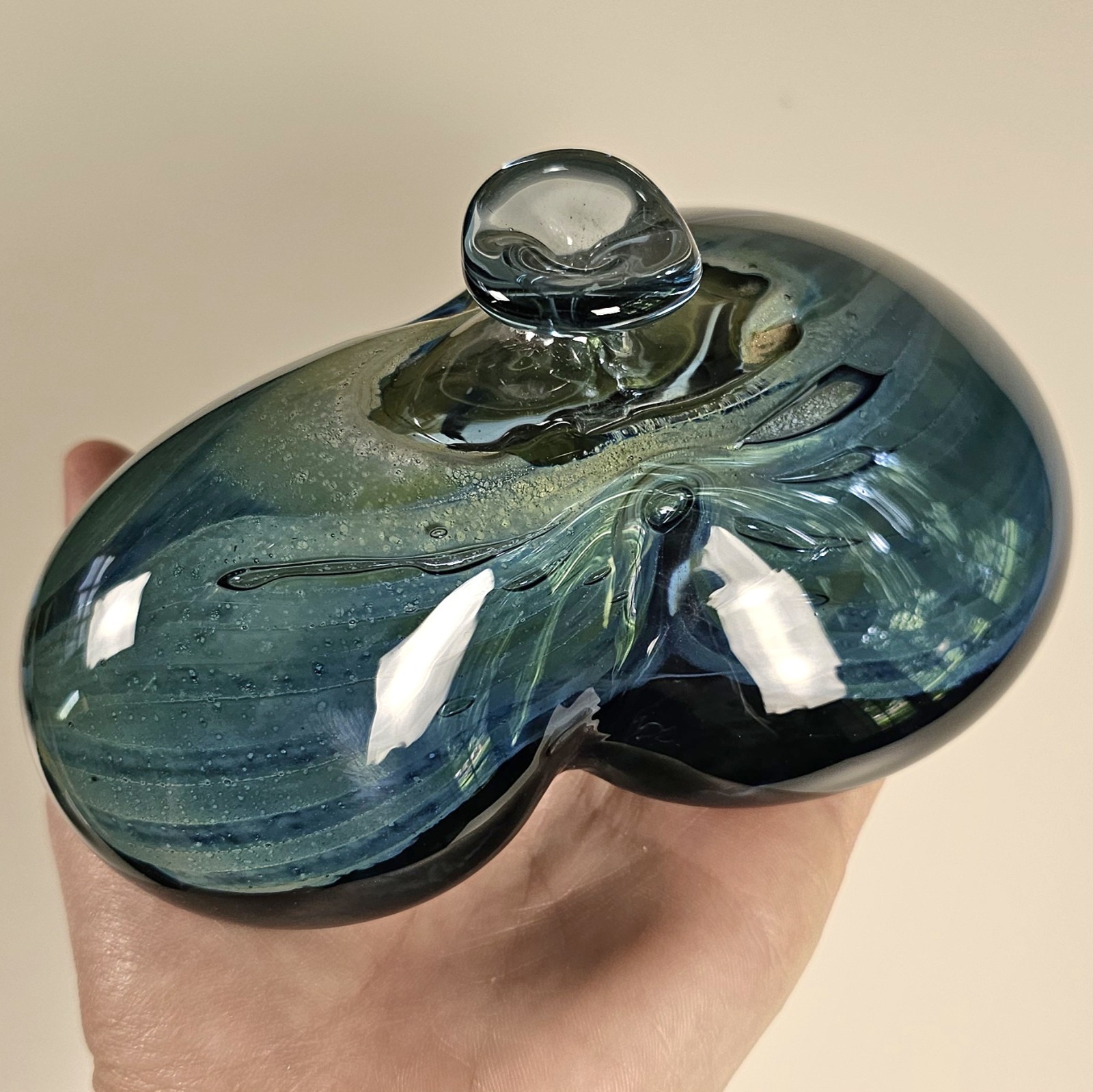 Vintage 1974 Michael Robinson Two Rivers Art Glass Vase Signed Indigenous Artist
