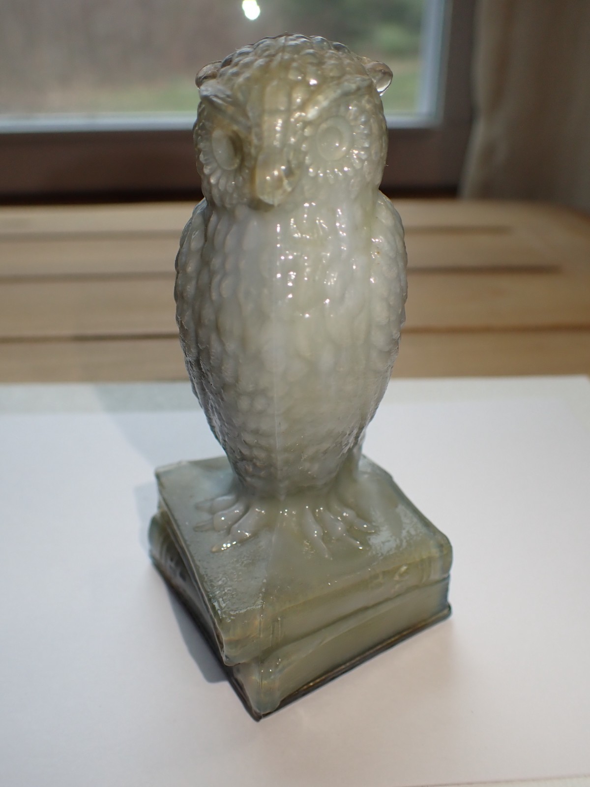 Degenhart Glass Owl Gray Olive Slag NICE