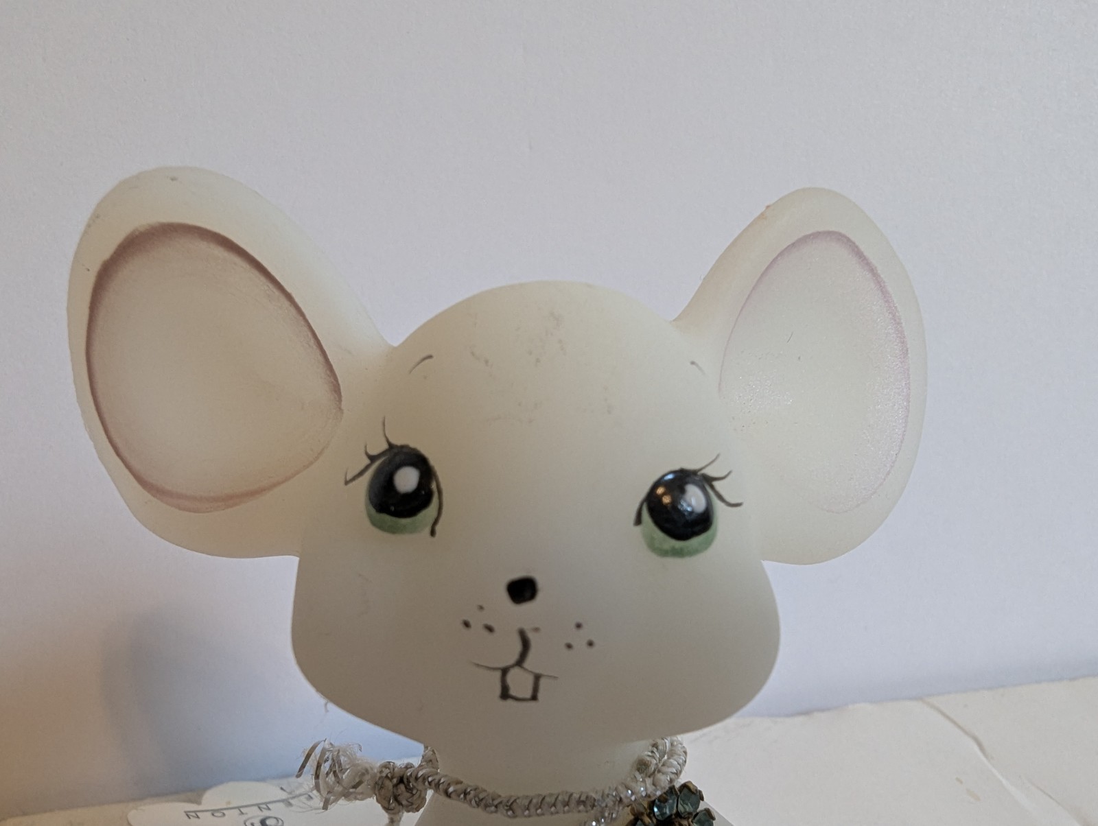 Fenton Boutonniere Buddy White Satin Mouse with Vest March Hand Painted Signed