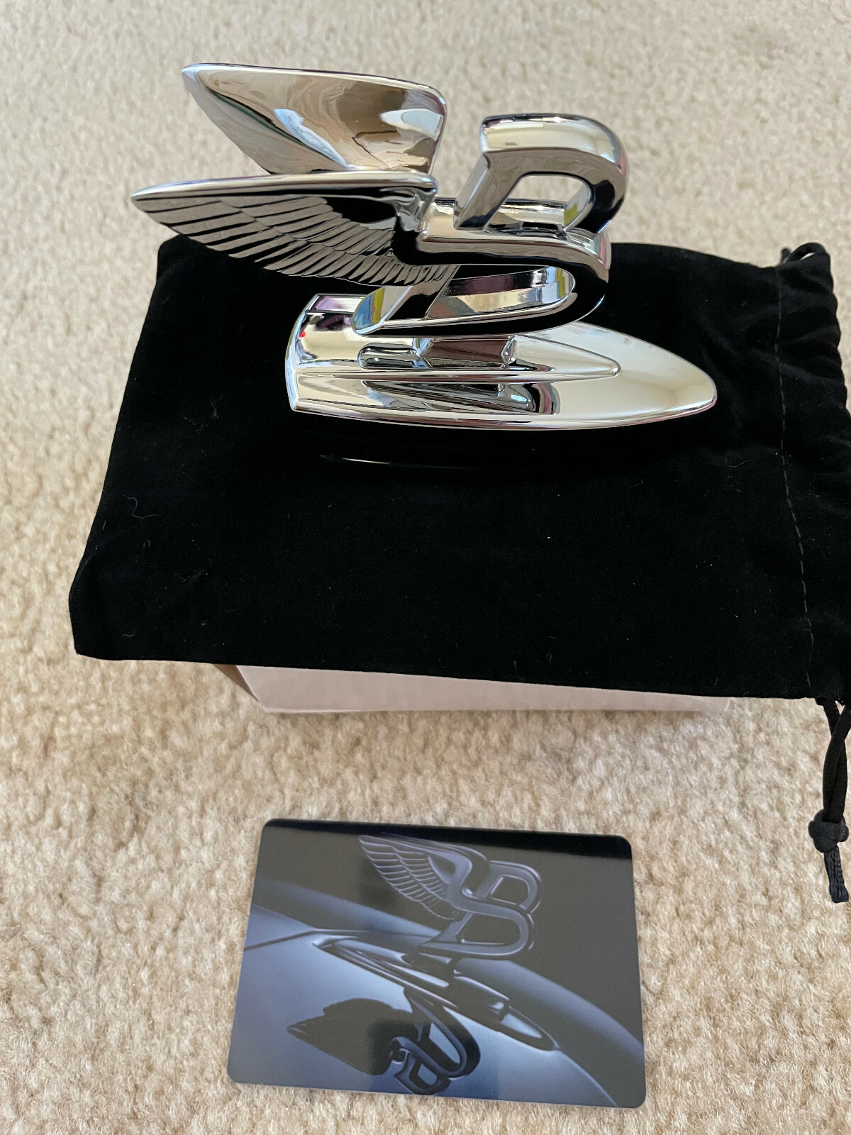 NIB Genuine Official Bentley Flying B Wing Paperweight Spur Continental Bentayga