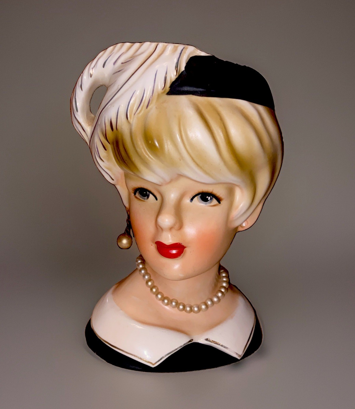 VINTAGE MCM 1950’s RELPO CERAMIC LADY HEAD W/FEATHER HAT VASE PLANTER – K1661
