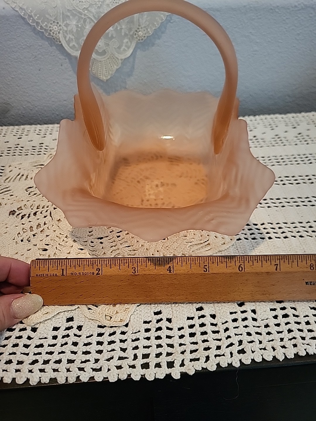 Vintage Mikasa Pink Satin Frosted Wedding Basket Glass Textured Vase Handle Tag