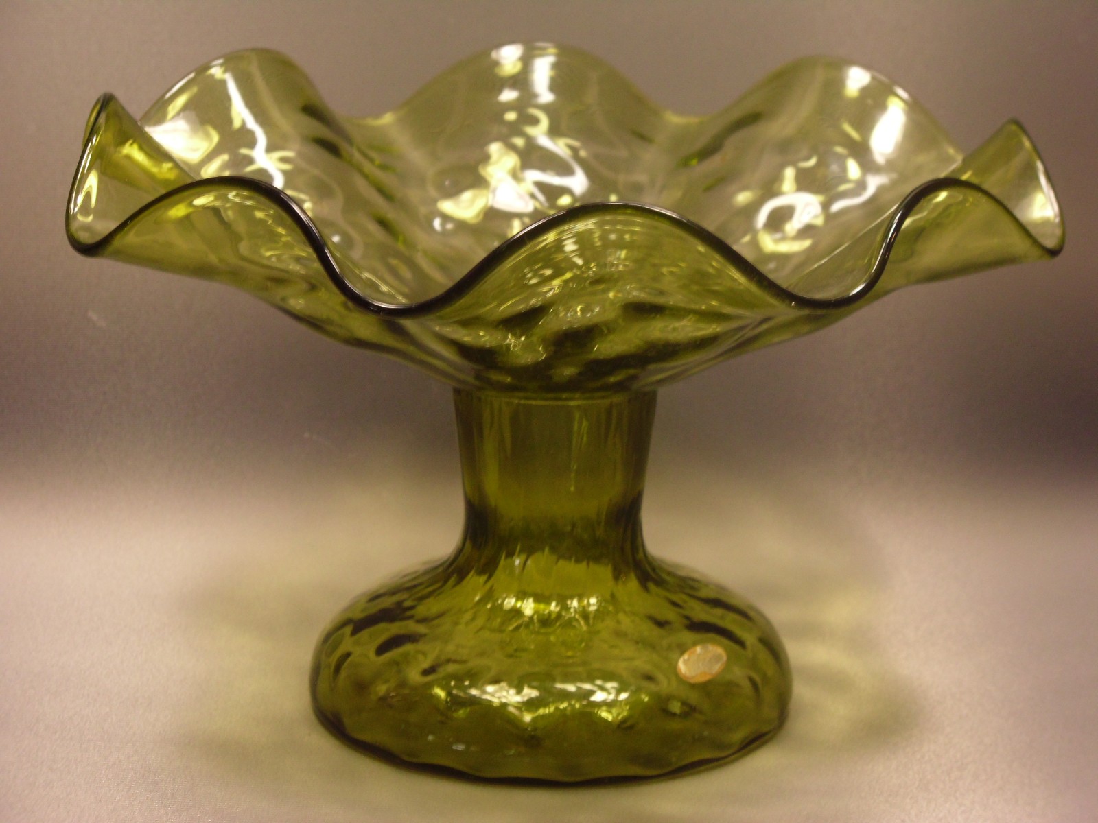 Italian Empoli Glass Ruffled Epergne * Single Horn * Colonial Green * 11″ * 0754