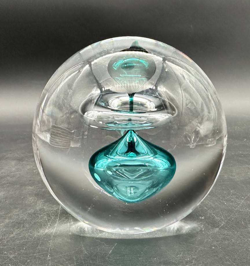 Artcristal Bohemia Round Sphere Teal Clear Paperweight Figurine Art Glass
