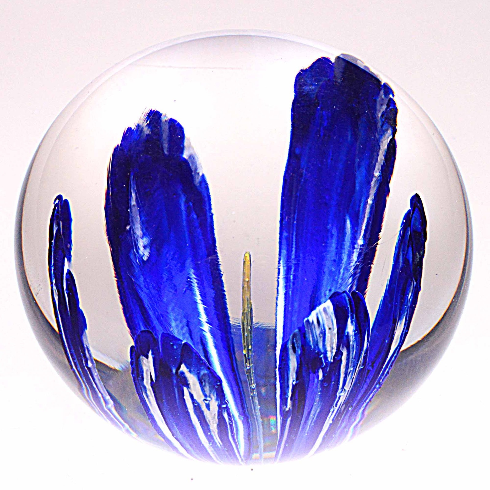 Early Perthshire PP9 Blue and White “Tulip”