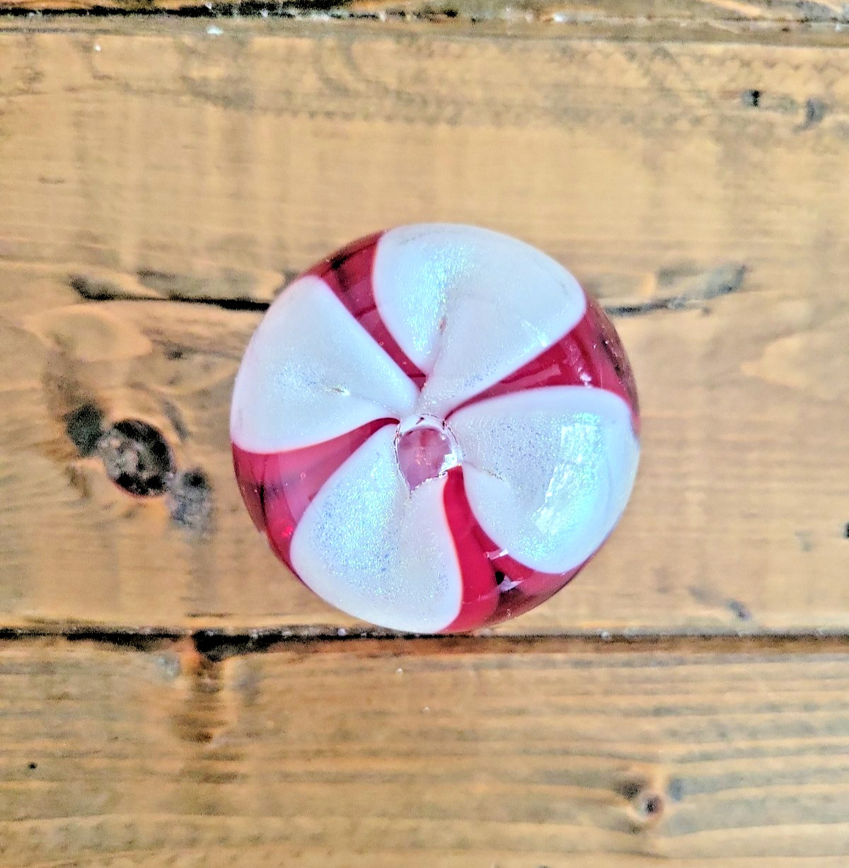 VTG GES Glass Eye Studio Red Swirl Art Glass Paperweight 1999