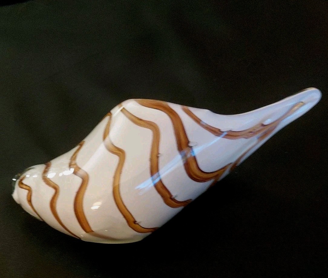 Vintage Hand Blown Cased Art Glass Seashell White Brown Yellow 3.5” Tall 9″ Long